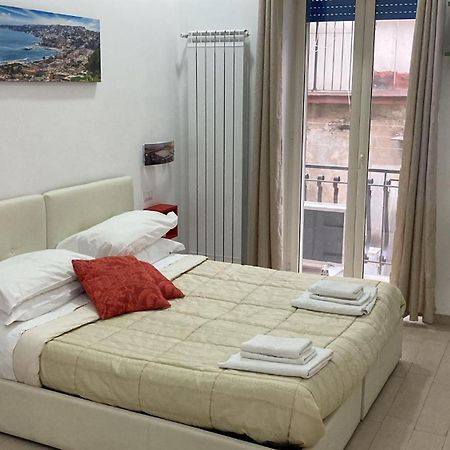 Ginevra'S Apartment Naples Luaran gambar
