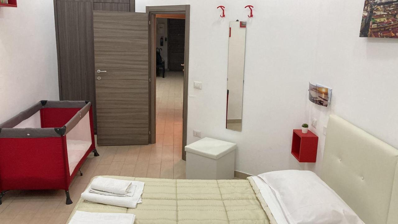 Ginevra'S Apartment Naples Luaran gambar