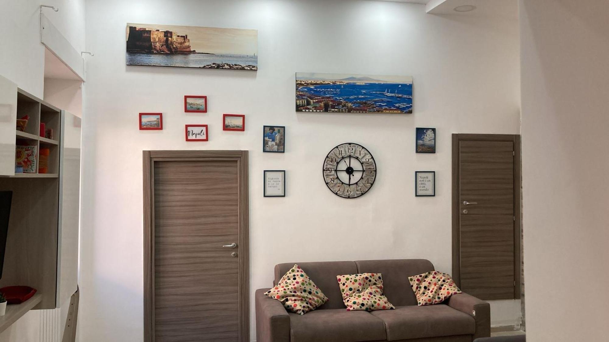 Ginevra'S Apartment Naples Luaran gambar